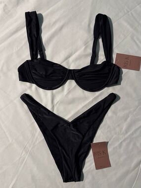 RIS-K Black Underwire Bikini Set with High-Cut Bottoms